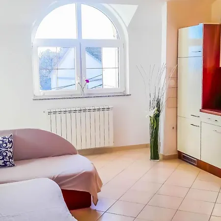 Апартаменти Relax Near *
